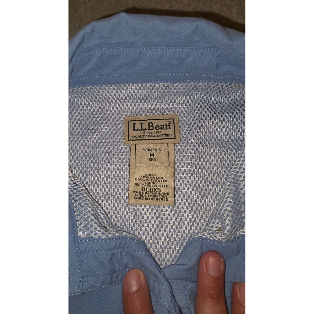 LL Bean Womens Fishing Shirt Long Sleeve Button Up Blue Size M Outdoor - Picture 7 of 9